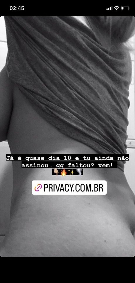 Juliartt ポルノスター 写真