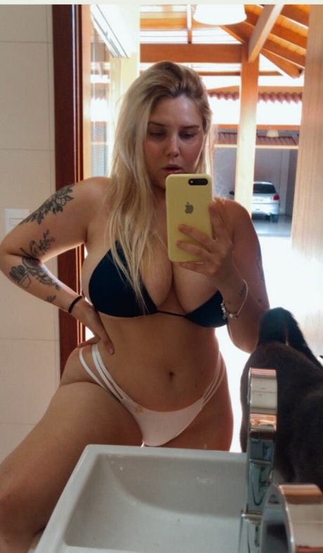 Juliartt ポルノスター HD 写真