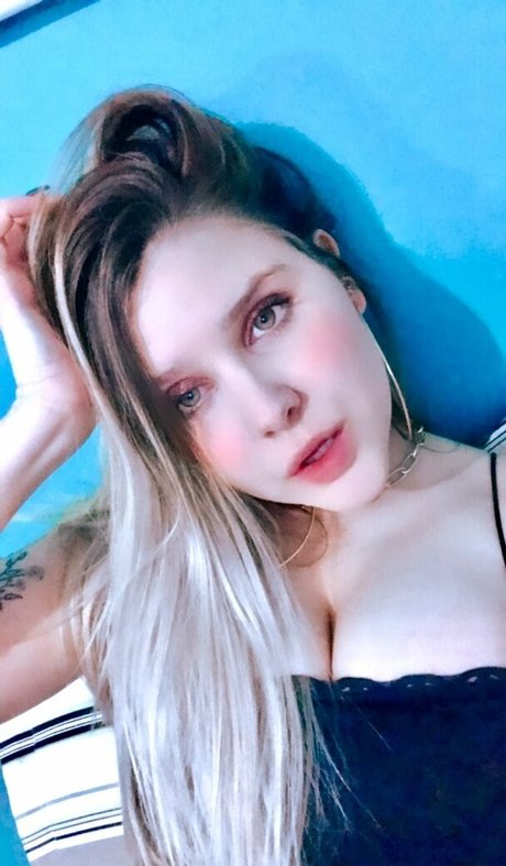 Juliartt セクシーなスター 画像