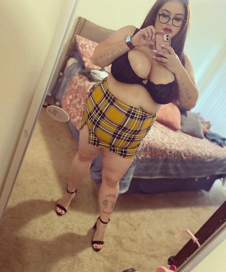 レズビアン ストラップオン OnlyFans ポルノ 画像