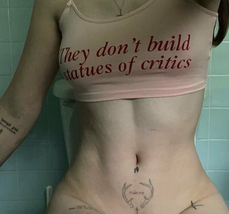 Ethel Cain 最高のポルノスター アーカイブ