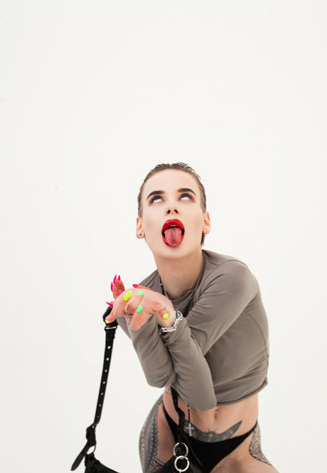 Tory Inve ポルノスター 素敵 ギャラリー