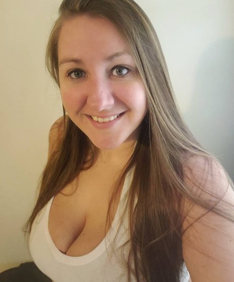 イギリス人熟女OnlyFans 無料セックス 画像