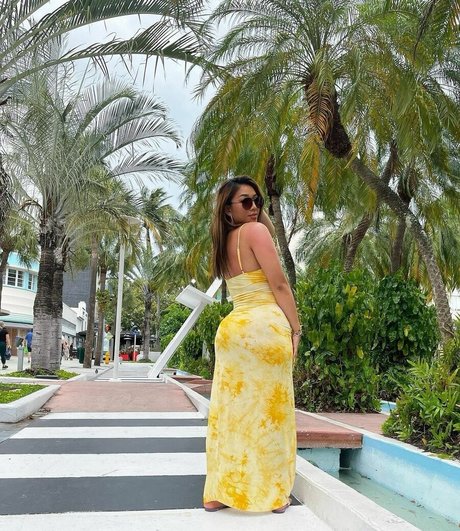 アジアンタトゥー OnlyFans 無料ポルノ 写真