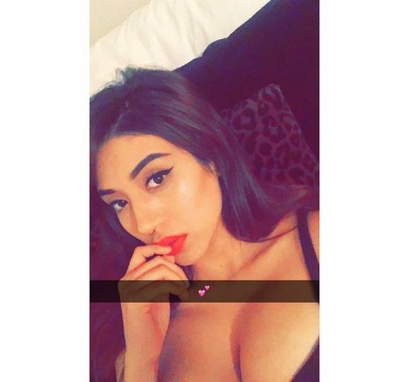 Alexandra Nicole 女優 写真