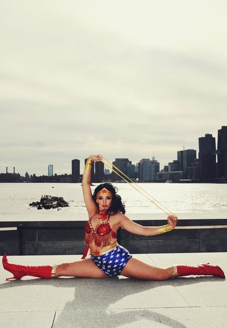 PussNYC セクシーモデル 画像