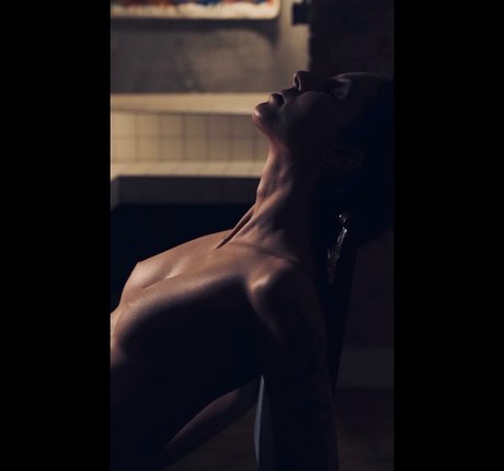 _naissance ポルノスター xxx 写真