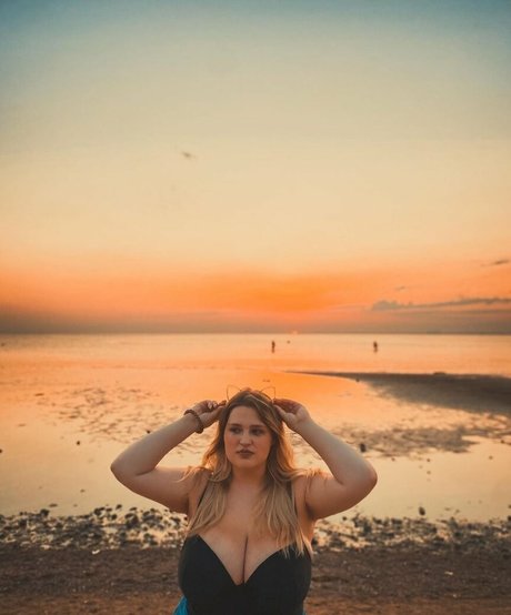 中出しアジア人OnlyFans ホットxxx 写真