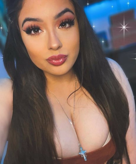 Esmeralda Quintero ヌードモデル ギャラリー