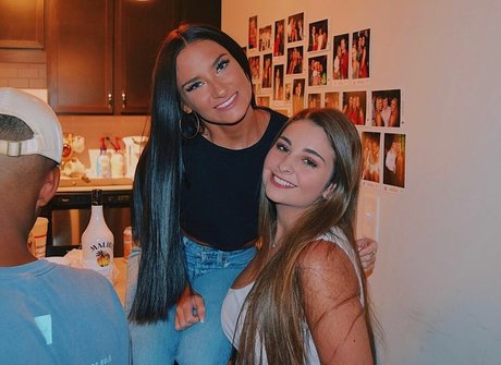 裸のプリンセスOnlyFans ホットxxx 写真