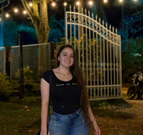 lamartinezruiz ポルノスター ヌード 画像