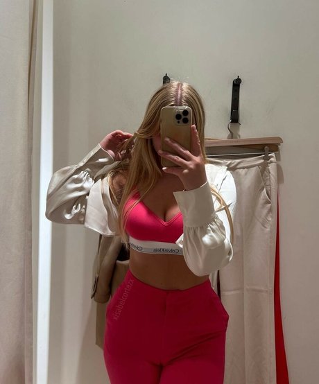 Xisabelcortezx 完璧な女優 画像