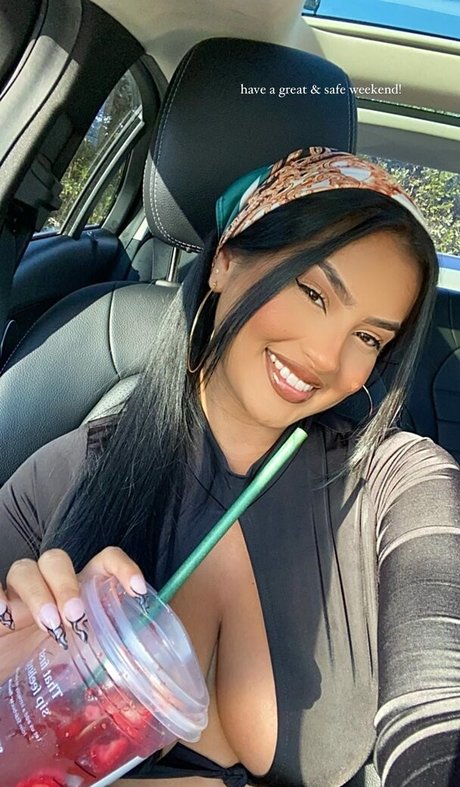 マッサージ動画 OnlyFans ポルノグラフィック 写真