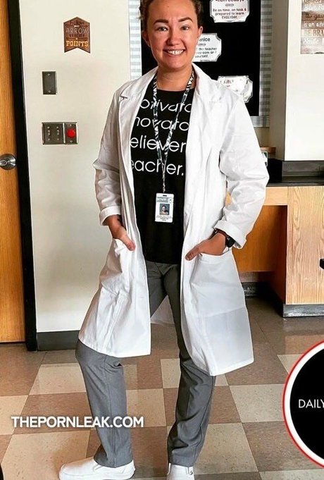 タイのアナルOnlyFans xxx 写真