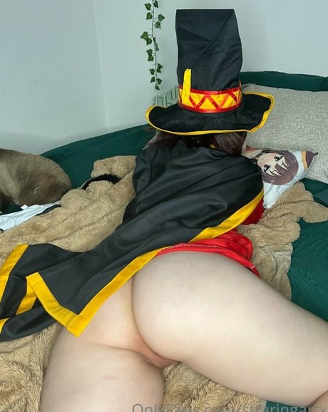 興奮した熟女OnlyFans アートヌード 写真