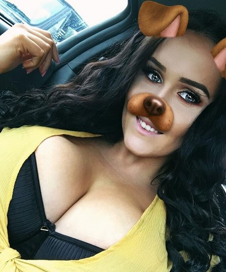 ブロンドヨガOnlyFans ポルノグラフィック 写真