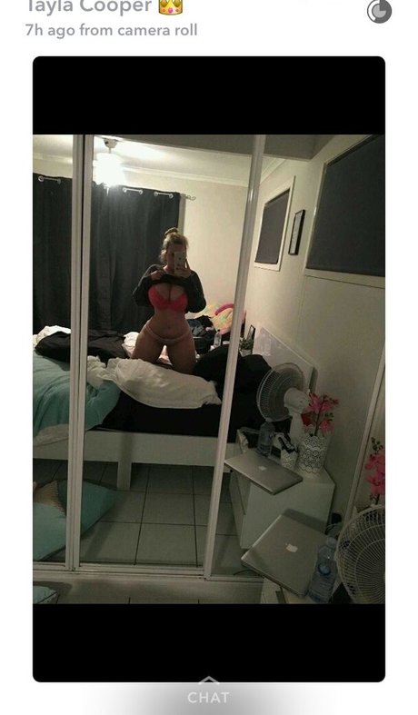 巨乳のマンコOnlyFans アート裸 画像