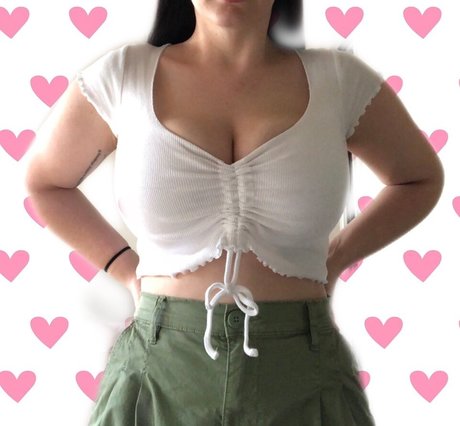 ぽっちゃり痴女OnlyFans 美しいxxx 画像