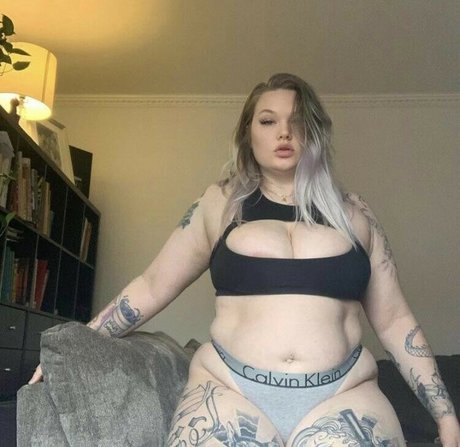 Rowdy Bands アート女優 アーカイブ