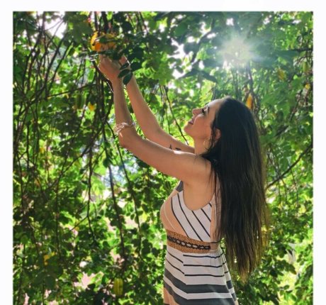 ヌード無料OnlyFans 可愛い 写真