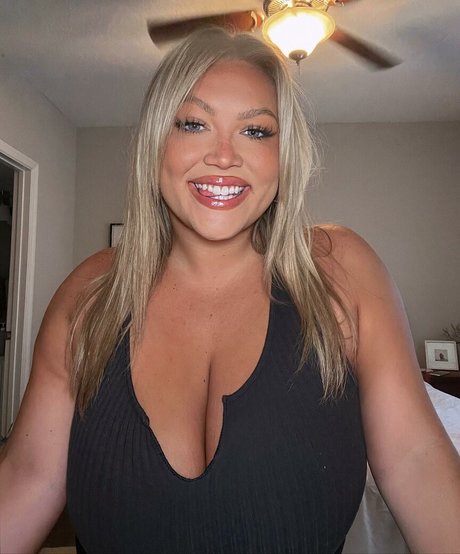 フィンドムオンリーファンズ 美しいxxx 写真