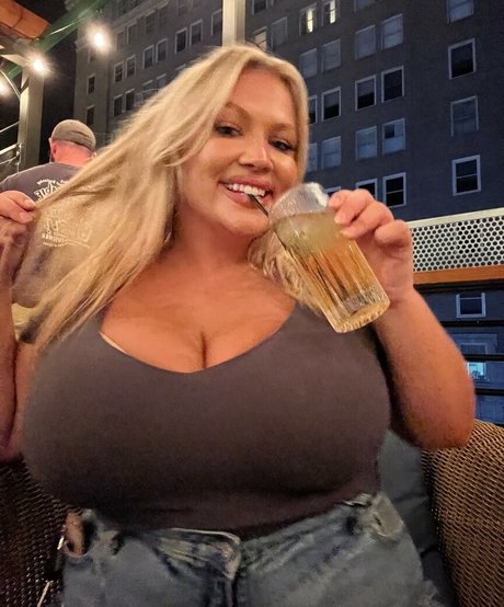 ゲイの若いOnlyFans 無料ポルノ 写真