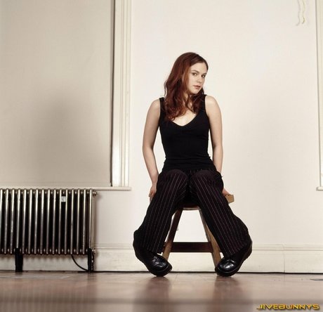 美しいロシアのOnlyFans アートxxx 画像