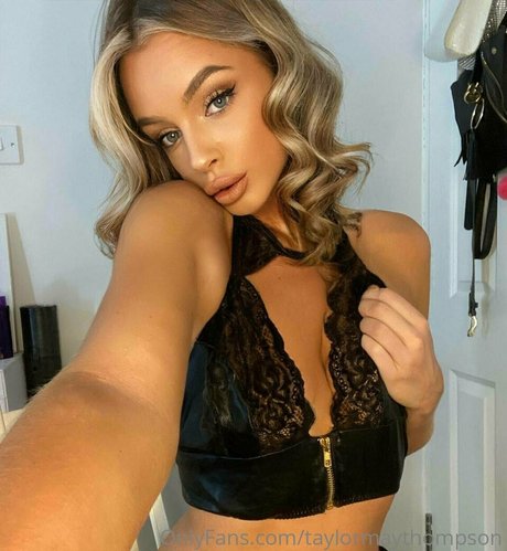 ニューハーフ巨乳OnlyFans セクシーヌード 画像