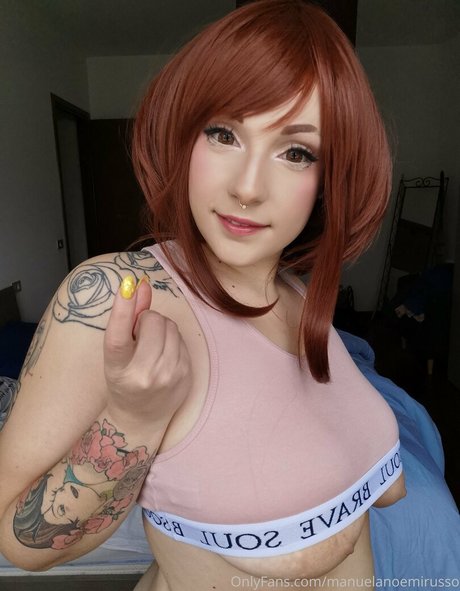 Manuelanoemirusso ホットなポルノスター 画像