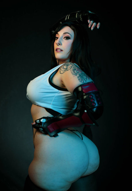 Manuelanoemirusso セクシーなスター 画像