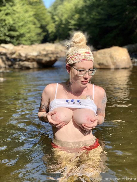 Karuna Satori_ 最高のスター 画像