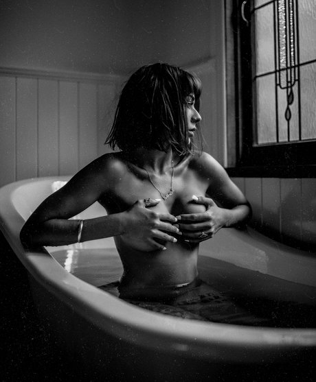 Maraa Jane 美しいスター ギャラリー