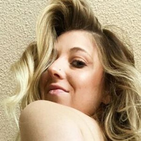 ティーンヌードOnlyFans ヌード 写真