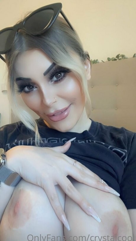 Crystal Cool ポルノスター 美しい 画像