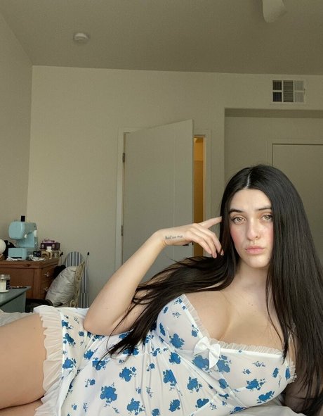 Angelique Gunn セックスモデル 画像