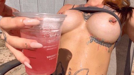 Michaleahh moon ポルノスター トップ 写真