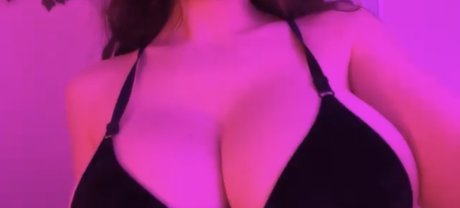 Virtual Torii ポルノスター 美しい 画像