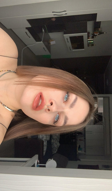 dasha セックスモデル 写真