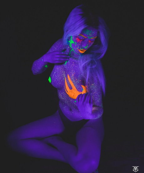 アジアンタトゥー OnlyFans 無料ポルノ 写真