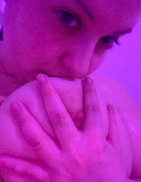 太った黒人女性OnlyFans アートポルノ ギャラリー