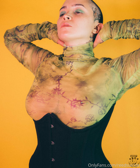 Jaclyn ヌード女優 画像