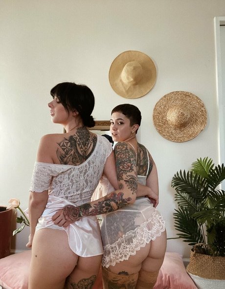 Jaclyn アートモデル 写真