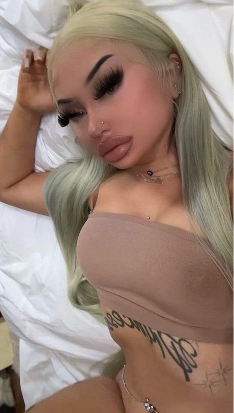 Goyard Wallet 可愛い女優 アーカイブ