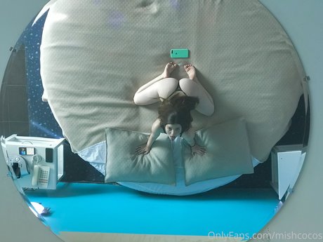 Mishcocos トップポルノスター 写真