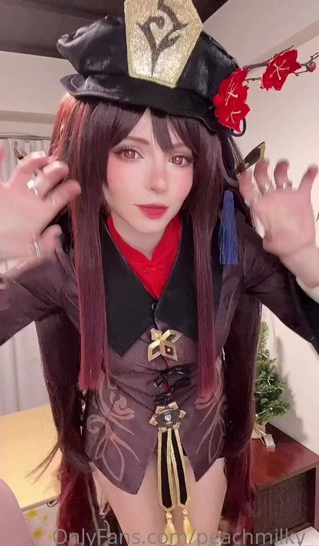 Peach Milky アダルトモデル 写真