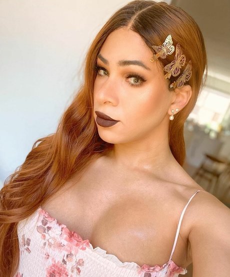 Persephiroth xxx女優 画像