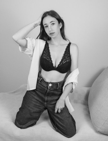 Lada Amores top profile image