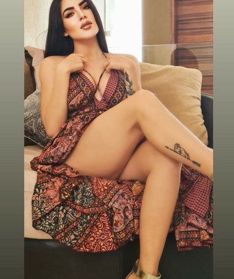 Mary Baltazar 最高のモデル 画像