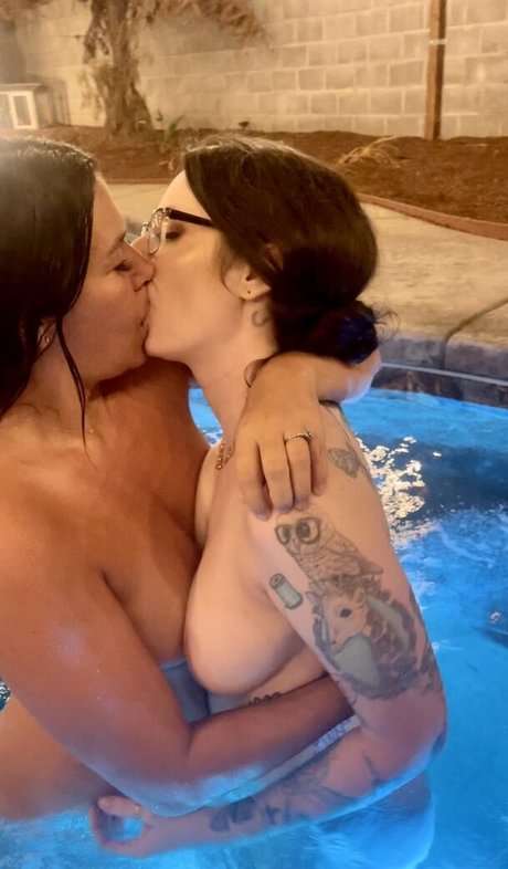 Clarke Styles セクシーなスター アーカイブ