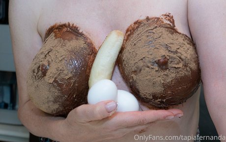 美しいロシアのOnlyFans セクシー裸 写真